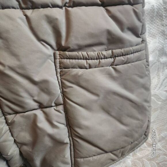 V13  Men's vintage quilted vest - Picture 2 of 7